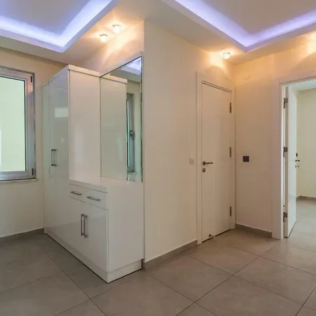 Seven Stars B 1 Apartman Mahmutlar